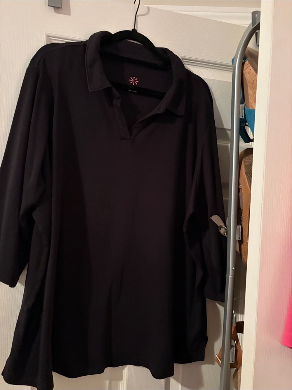 Isaac Mizrahi Black Collared Women's Blouse
